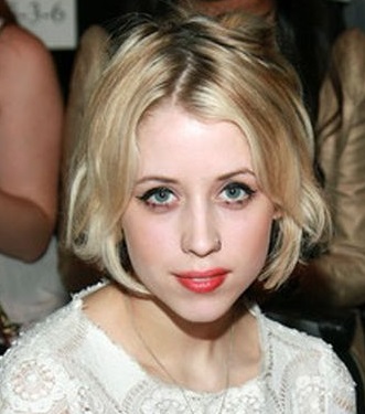 Scopri di più sull'articolo TODESURSACHE UNGEKLÄRT: PEACHES GELDOF IST TOT