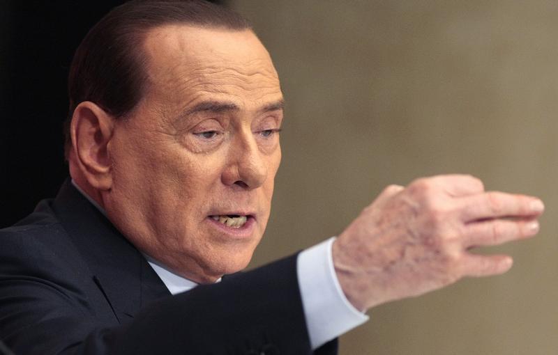 Scopri di più sull'articolo „Verbal-Attake“ Berlusconi vergleicht Beppe Grillo mit Hitler