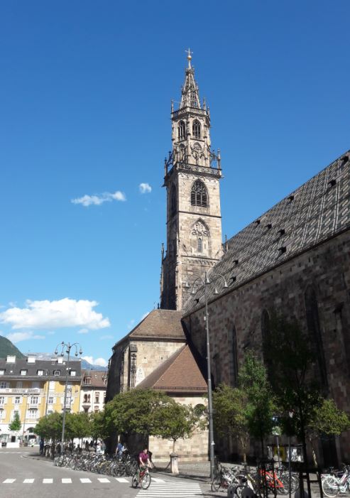 Scopri di più sull'articolo Bolzano. In tre tempi come ri-esplorare il capoluogo attraverso la fotografia