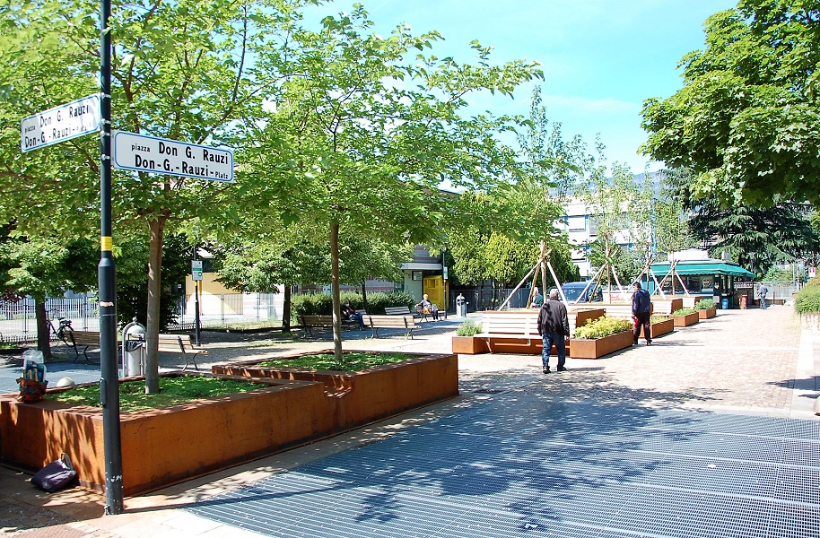 Mehr über den Artikel erfahren Bolzano. Piazza Don Rauzi finalmente riqualificata