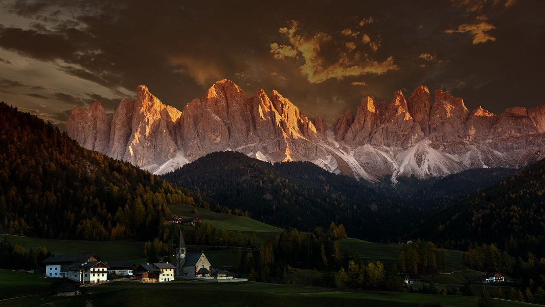 Scopri di più sull'articolo Installazioni sonore, dialoghi e musica live: così le Dolomiti Patrimonio Mondiale UNESCO si raccontano