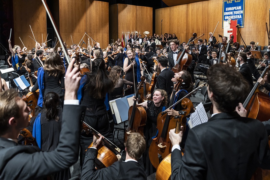 Scopri di più sull'articolo EUROPEAN UNION YOUTH ORCHESTRA, Casado dirige l’orchestra giovanile europea