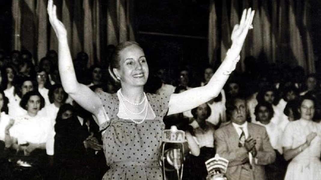 Mehr über den Artikel erfahren EVITA, LA DOLCE FIABA DELL’ARGENTINA