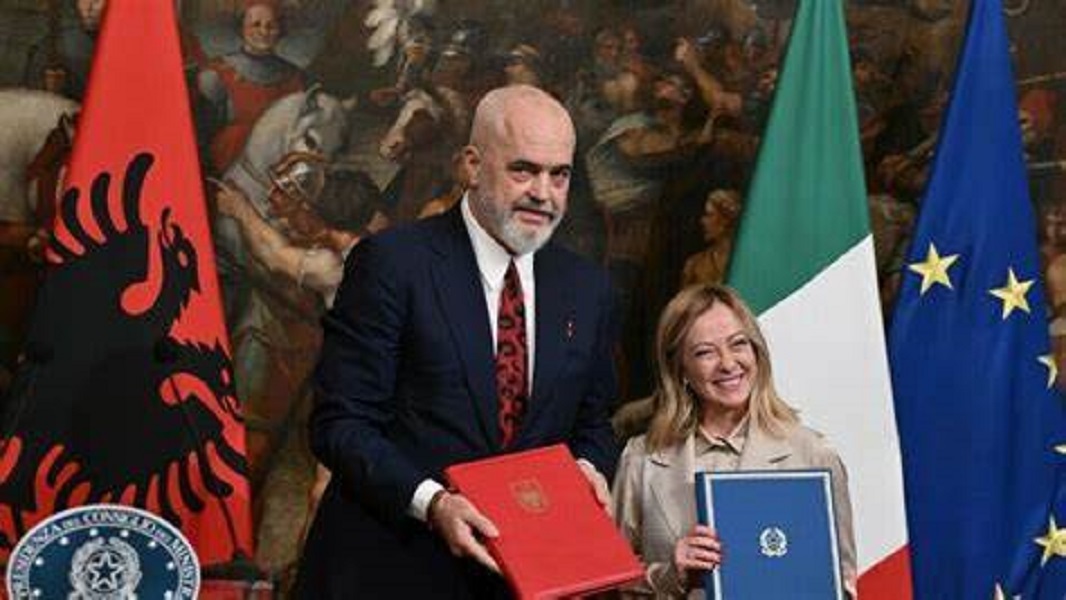 Mehr über den Artikel erfahren Accordo Italia e Albania: cooperazione per il rafforzamento della gestione dei flussi migratori