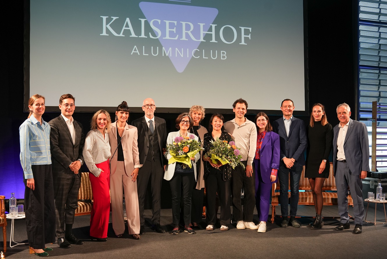 Mehr über den Artikel erfahren HOMECOMING, am Meraner Kaiserhof Südtirols größter Alumniclub ins Leben gerufen