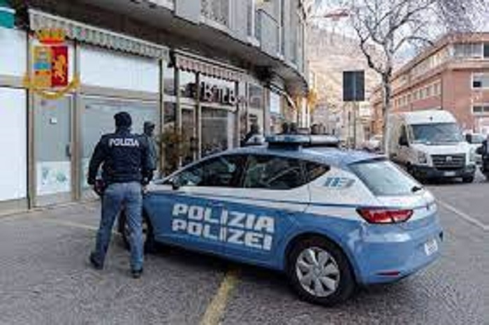 Mehr über den Artikel erfahren Rissa giovanile a Bolzano, interviene la Polizia dieci i fermati