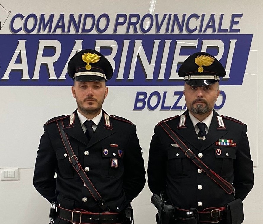 Mehr über den Artikel erfahren Bolzano, hashish e di marjuana sequestrata dai Carabinieri a scuola