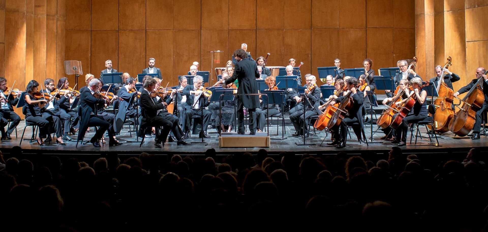 Scopri di più sull'articolo Una serata al Capovolto in compagnia dell’Orchestra Haydn di Bolzano e Trento con le canzoni che hanno fatto la storia della musica italiana