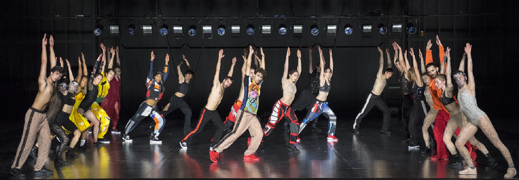 Mehr über den Artikel erfahren La coreografa dei Giochi Olimpici di Parigi, Maud Le Pladec, arriva a Bolzano Danza con il Ballet de Lorraine