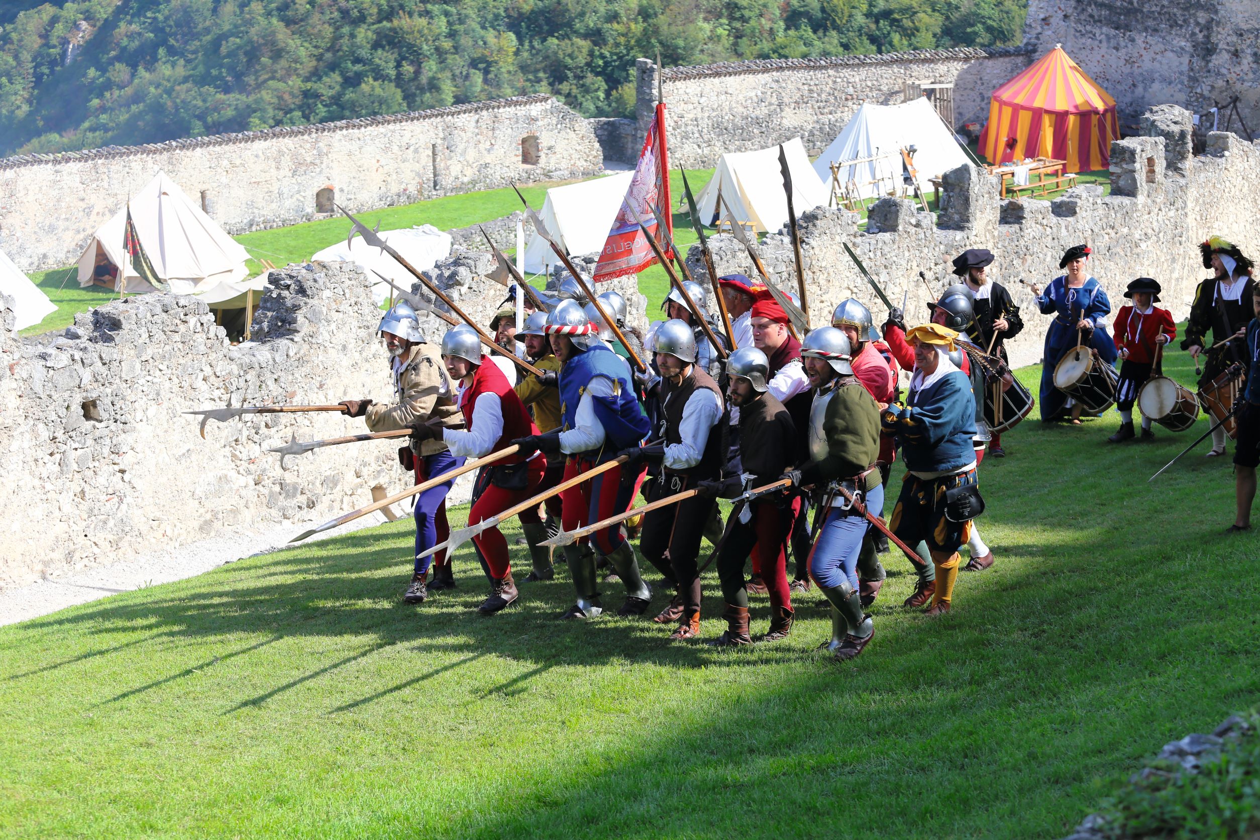 Scopri di più sull'articolo “All’armi, all’armi” a Castel Beseno