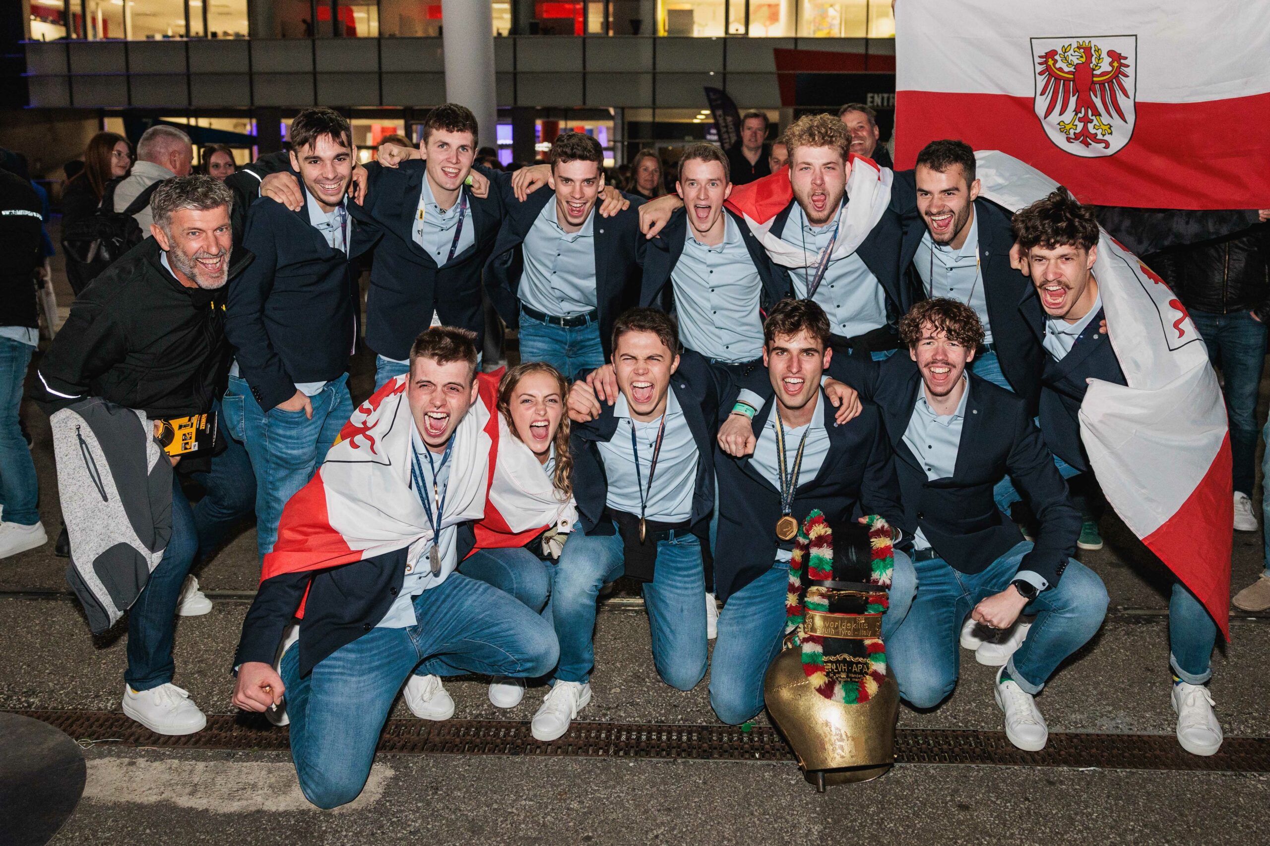 Scopri di più sull'articolo Campionati mondiali dei mestieri WorldSkills, il team altoatesino si aggiudica le medaglie del podio